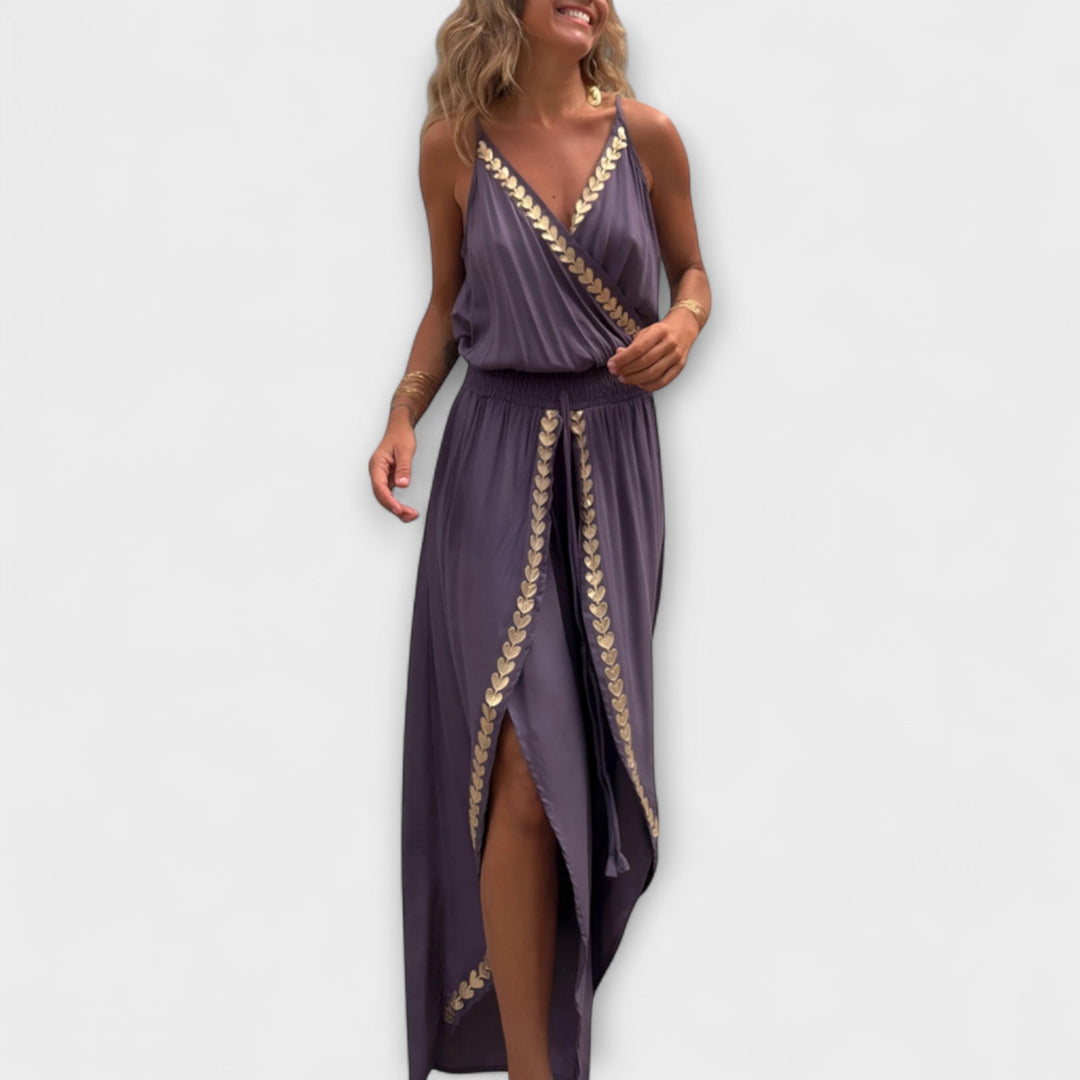 Angela - Donatila V-Ausschnitt Jumpsuit mit Stickerei und offenen Beinen