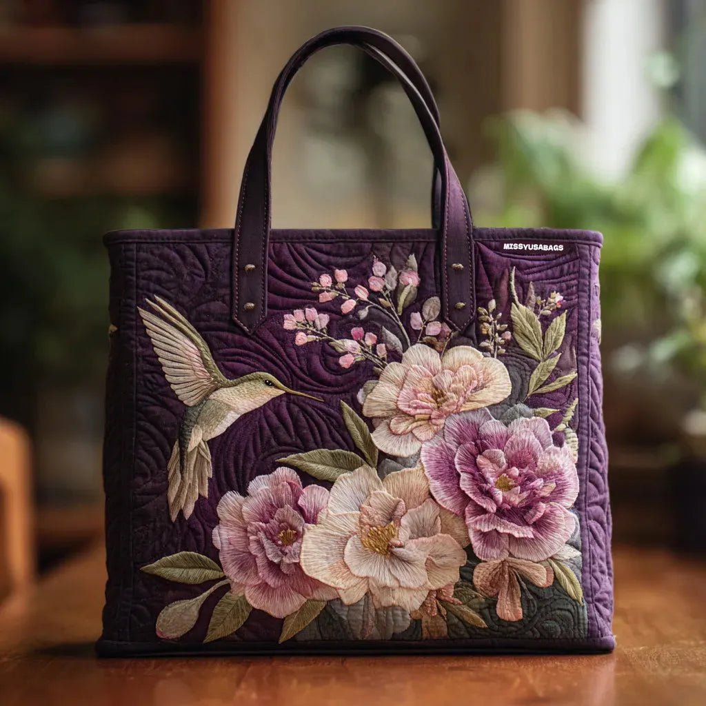 Gepolsterte Lila Tasche mit Kolibris und Orchideen