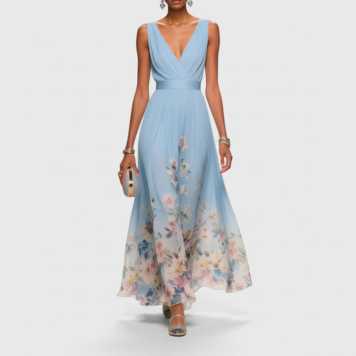 Cíntia - Hellblaues Sommerkleid mit Blütensaum
